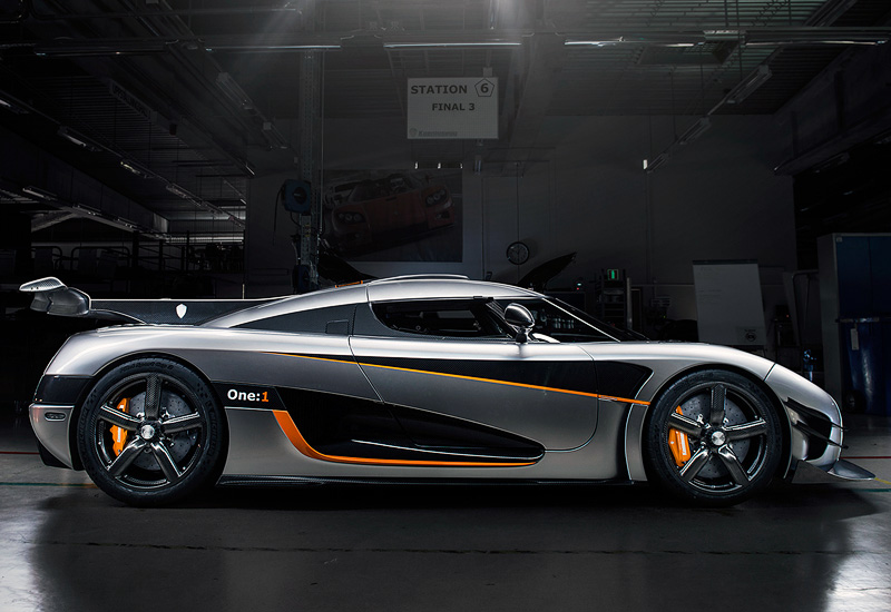 2014 Koenigsegg Agera One 1; top car design rating and specifications