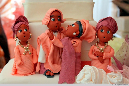 Nigerian-Traditional-engagement-wedding-cake-511