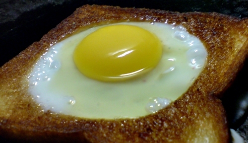 Egg in bread 5