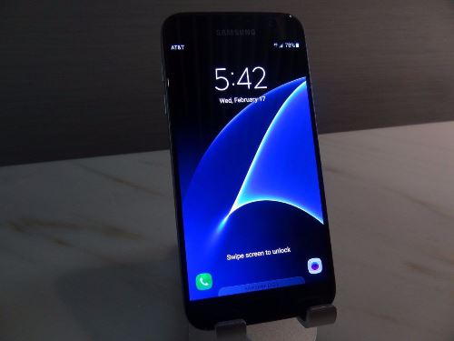 Top-5-Samsung-Galaxy-S8-Features-Wireless-Charging-Waterproof-3D-Features-and-More-1