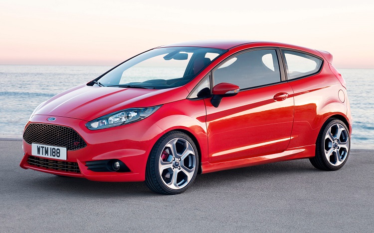 2017-Ford-Fiesta-front-view