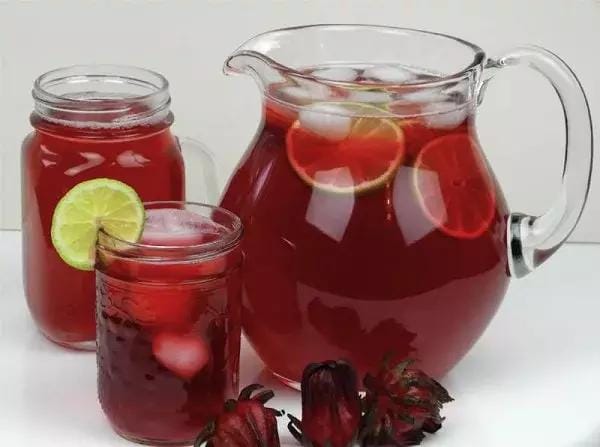 How to prepare Zobo with citrus fruits