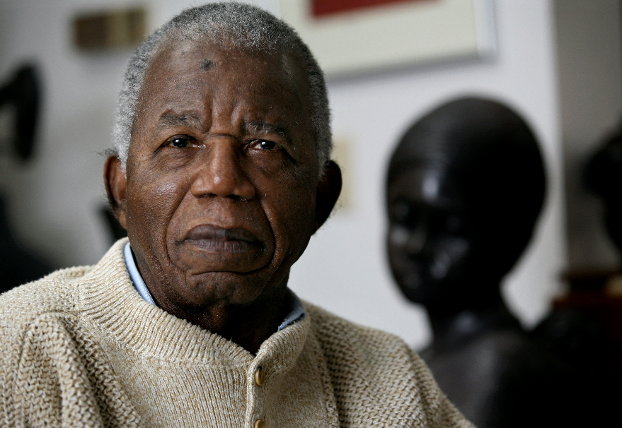 Chinua Achebe 