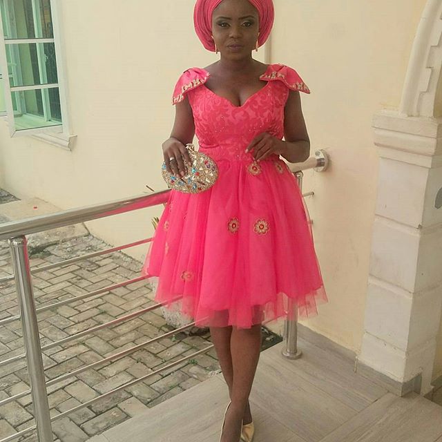 aso ebi short gown lace