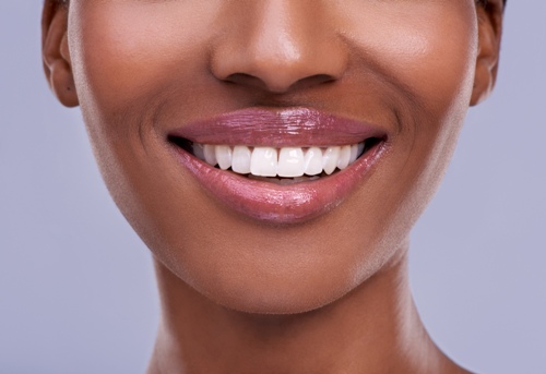 benefits of natural lip balm 