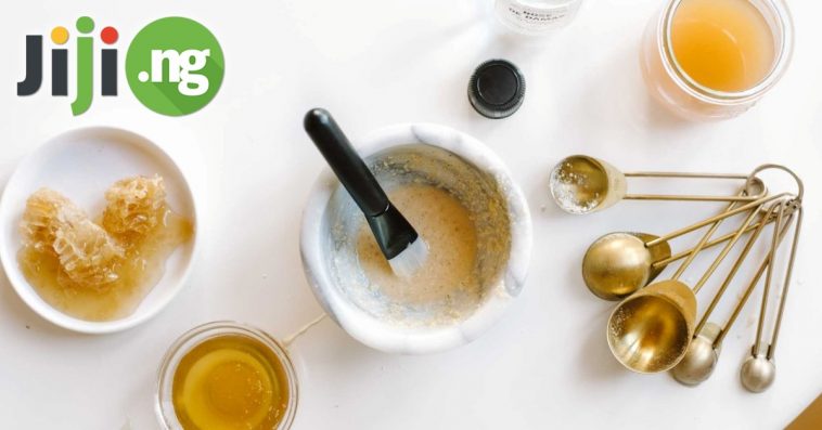 6 Best Uses Of Honey For Your Skin And Hair!