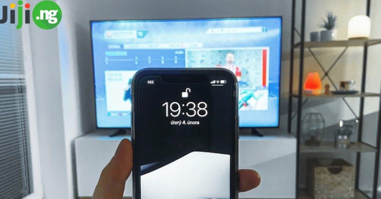 How To Connect Your Phone To Your TV
